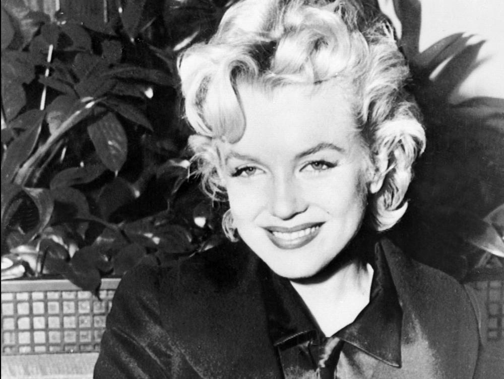 Topless Marilyn Monroe photo among rare images up for auction - canoe.com - Hungary - county Monroe