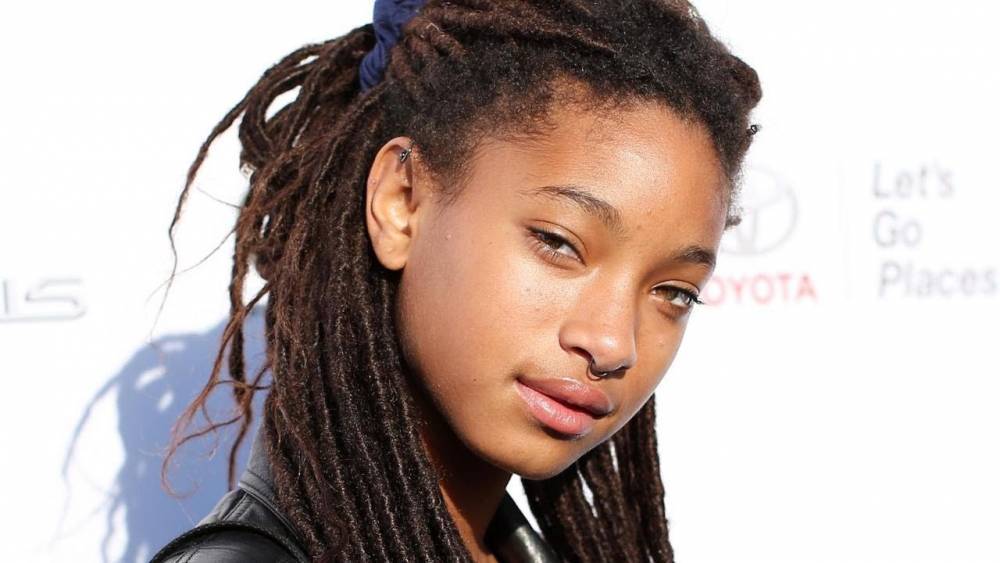Willow Smith Admits She Struggled To Accept Her ‘Kinky’ Hair Growing Up During Discussion About Colorism - celebrityinsider.org