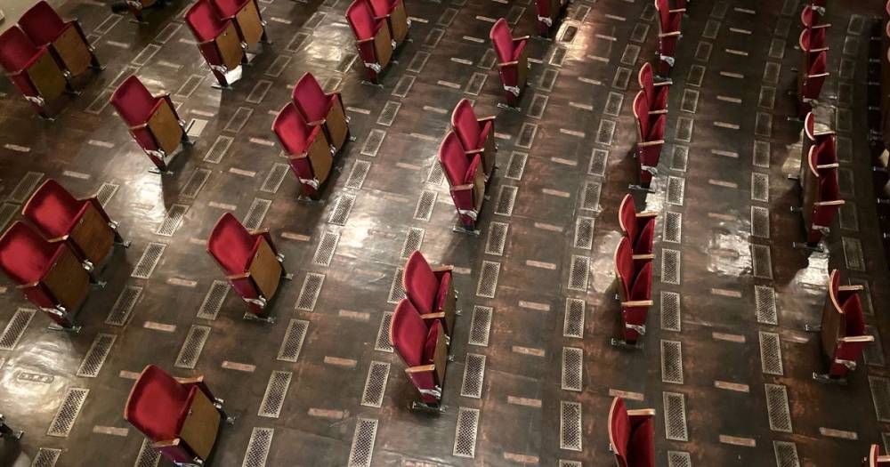 The 'new reality'? German theatre shares photo of drastic seating changes - www.manchestereveningnews.co.uk - Britain - Germany