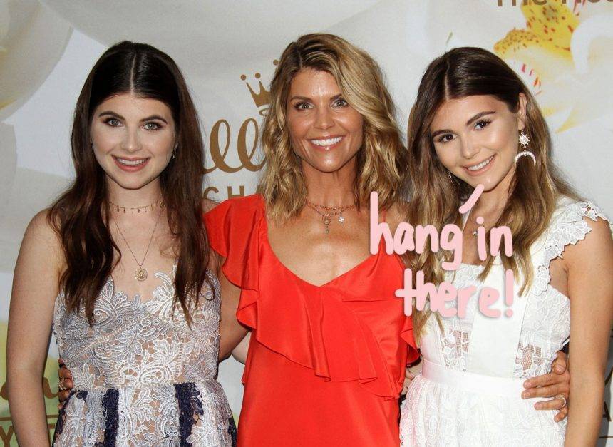 Lori Loughlin’s Daughters Encouraged Their Parents To Take Guilty Plea In College Admissions Case - perezhilton.com