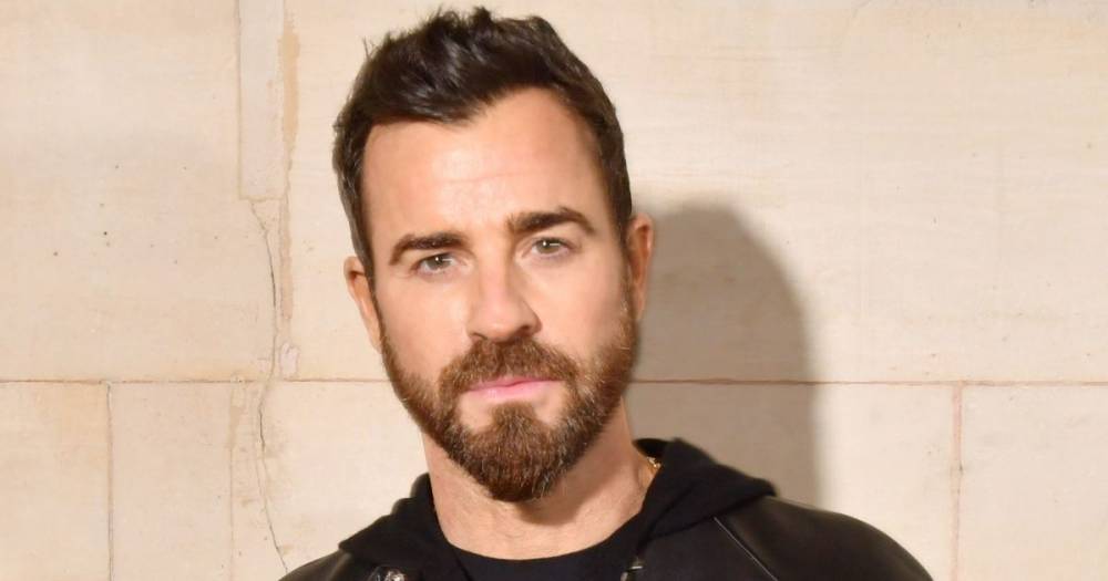 Justin Theroux's years-long feud with NYC neighbor gets personal - www.wonderwall.com - New York