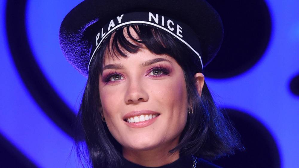 Halsey Reveals She's Studying for the Bar Exam - www.justjared.com