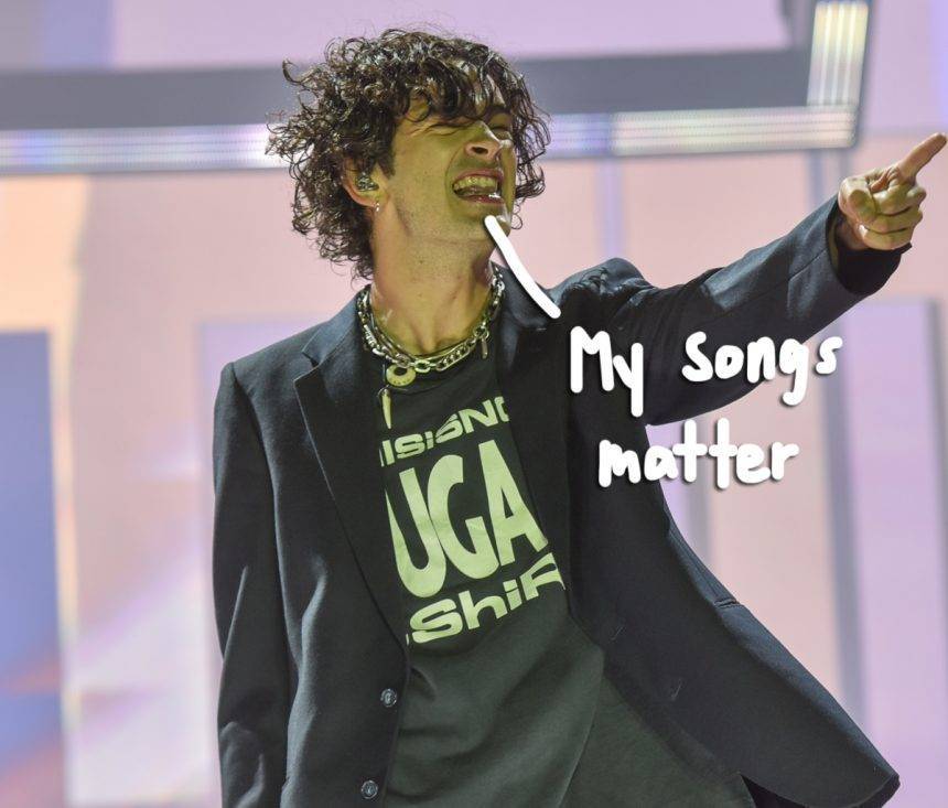 The 1975 Singer Matty Healy Deactivates Twitter Account After Using George Floyd’s Death To Promote His Music! - perezhilton.com