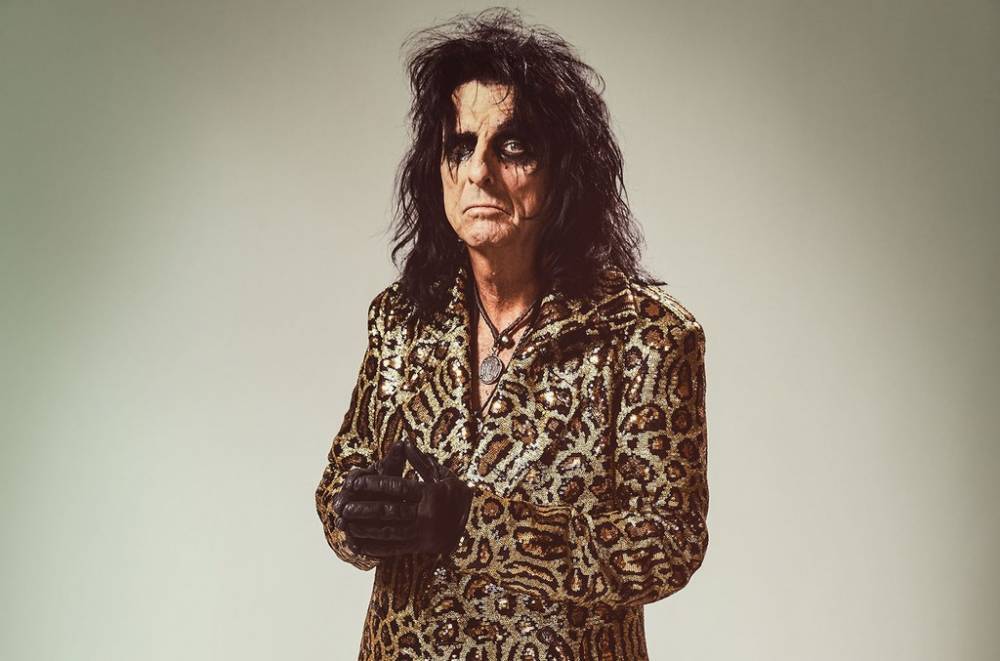 Alice Cooper Is Passing the Time in Quarantine in This Totally Unexpected Way - www.billboard.com