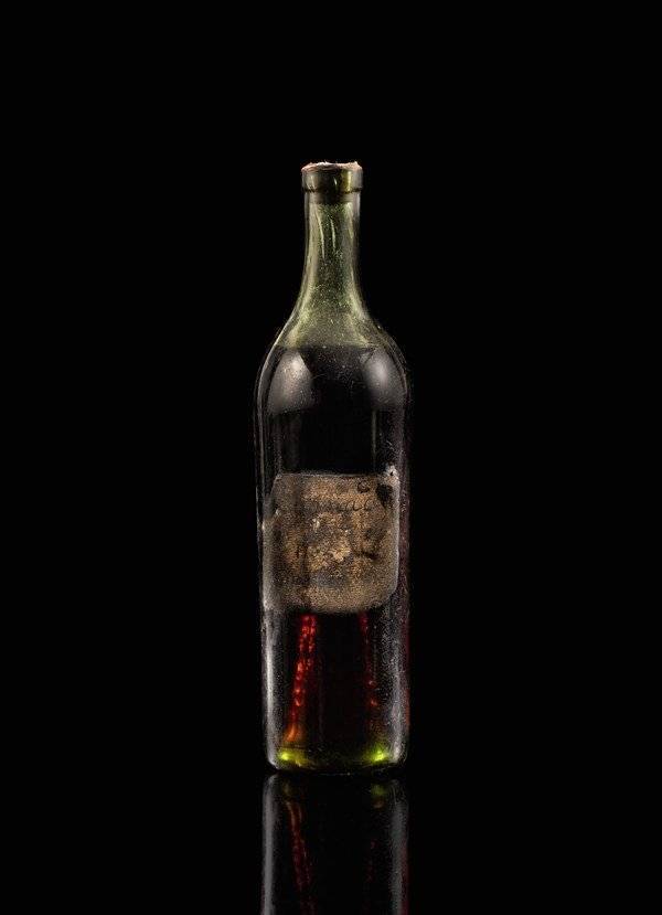 Rare 258-year-old bottle of Cognac sells for more than £110k - www.breakingnews.ie - France - New York