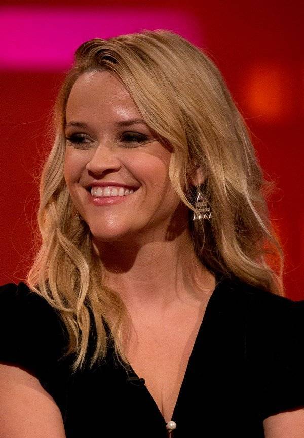 Reese Witherspoon urges parents to talk to kids about racism after arrest death - www.breakingnews.ie - USA - Minneapolis