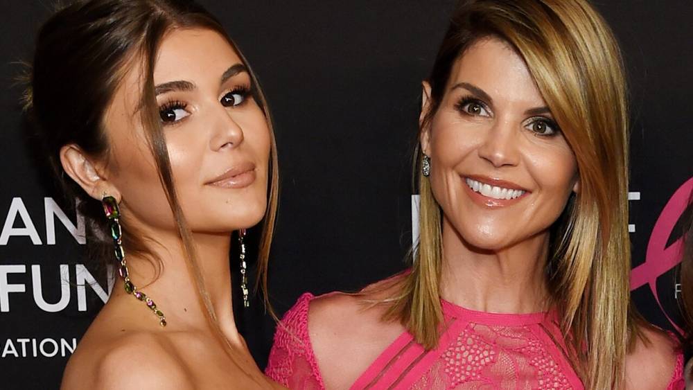 Lori Loughlin's daughter Olivia Jade looking to 'rebuild' her YouTube 'brand' after admissions scandal: report - www.foxnews.com - California