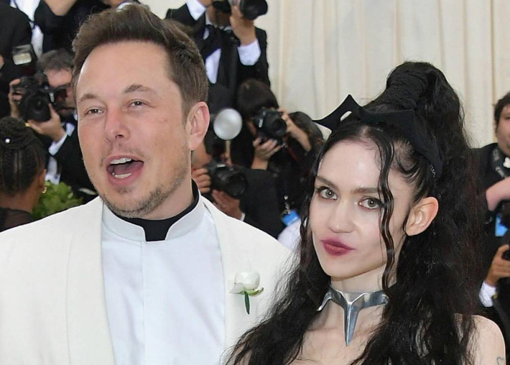 How To Pronounce Elon Musk’s And Grimes’ Baby’s Name — X Æ A-Xii - celebrityinsider.org