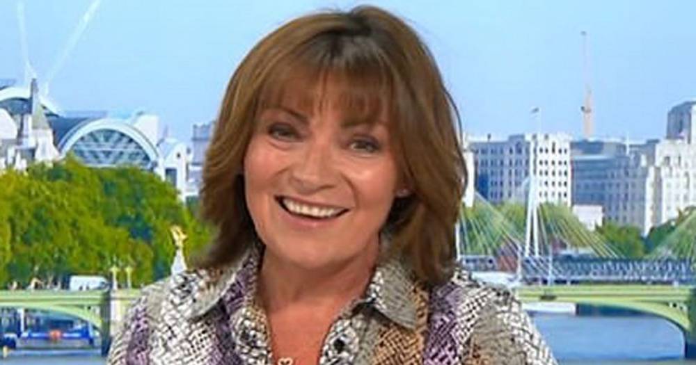 Lorraine Kelly pays touching tribute to Hairmyres Hospital staff - www.dailyrecord.co.uk - Britain