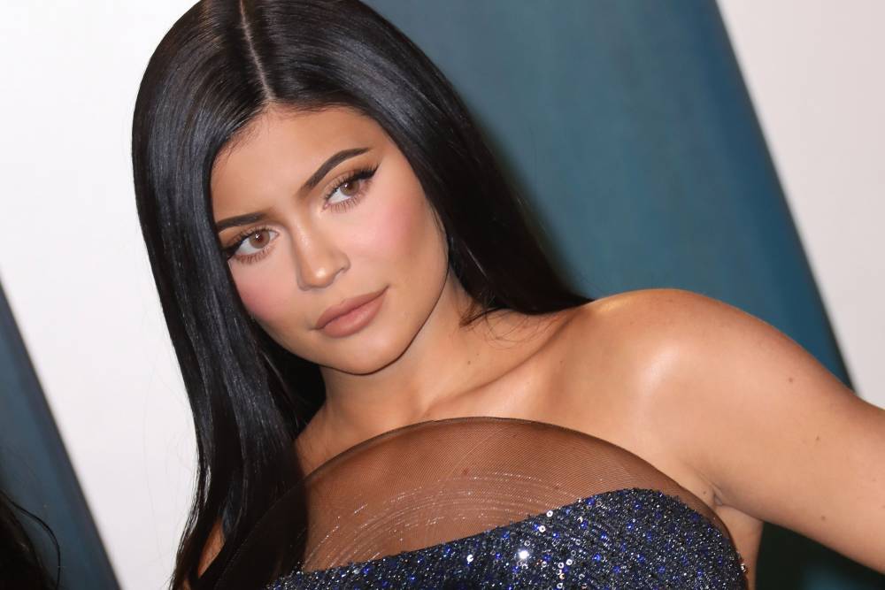 Kylie Jenner Fires Back At Forbes Article Claiming She’s Not Actually As Rich As She Says She Is - etcanada.com