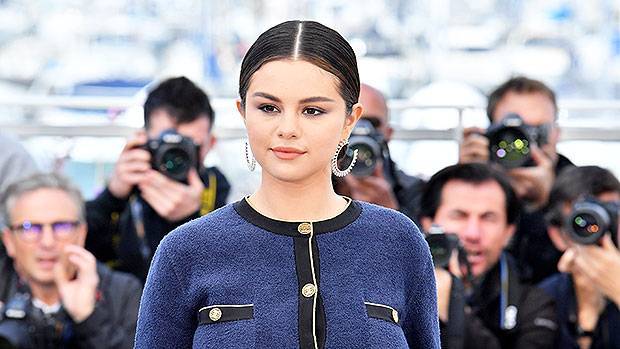 Selena Gomez Stuns In Makeup-Free Pic Shows Off At-Home Recording Studio In Quarantine - hollywoodlife.com