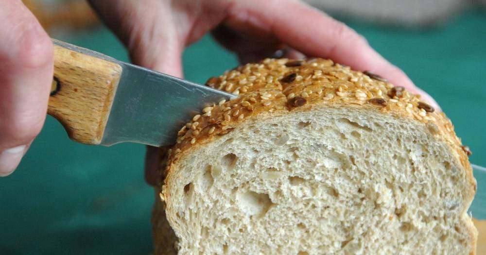 The genius hack that keeps bread fresh for TEN DAYS past its sell by date - www.manchestereveningnews.co.uk