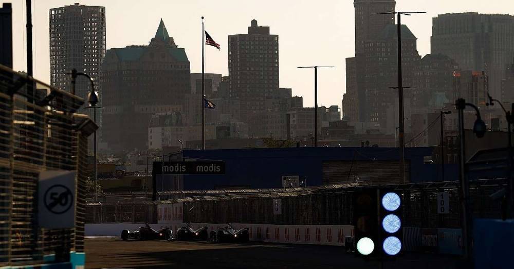 Formula E Race at Home Challenge Brooklyn Street Circuit track guide - www.msn.com - New York