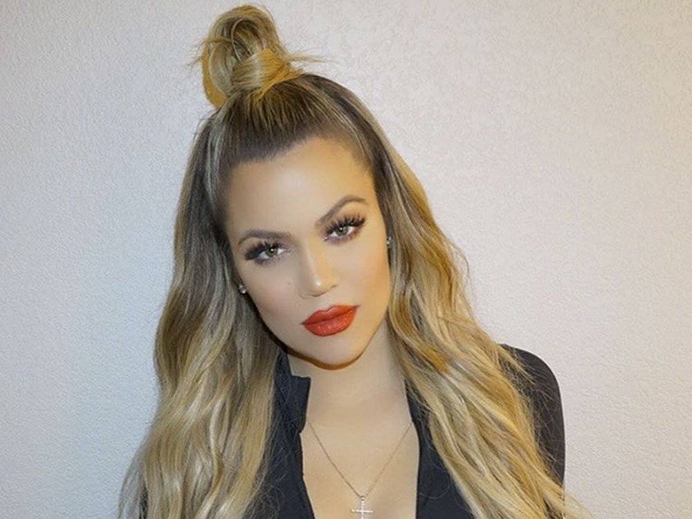 Khloe Kardashian Responds With Quirky Remark To Fan Who Criticized Her Changing Appearances - celebrityinsider.org