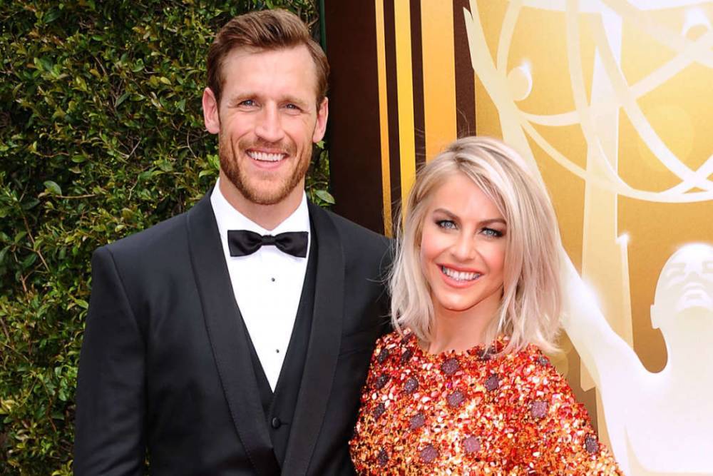 Julianne Hough And Brooks Laich Are Officially Broken Up - celebrityinsider.org