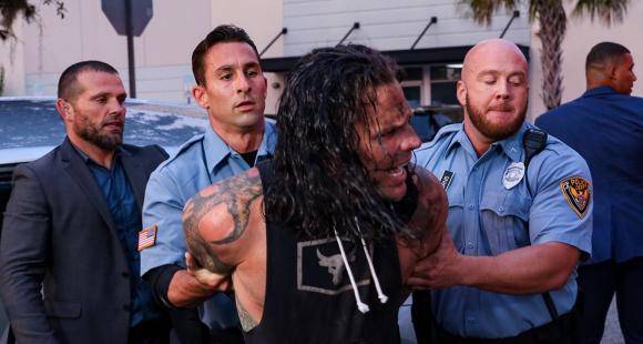 WWE SmackDown: Jeff Hardy gets arrested in a drunk driving angle; Returns to aide Daniel Bryan against Sheamus - www.pinkvilla.com
