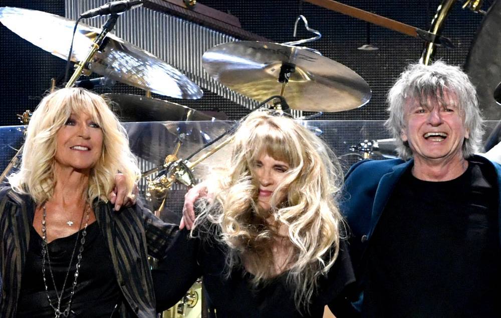 Fleetwood Mac’s Neil Finn, Stevie Nicks and Christine McVie share new song to benefit Auckland’s homeless - www.nme.com - New Zealand