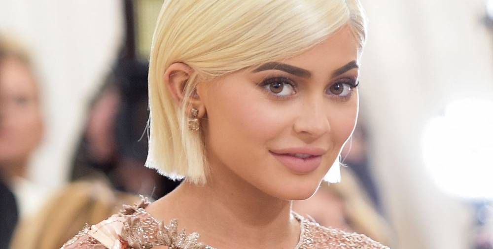 'Forbes' Reports Kylie Jenner Is Not a Billionaire and Was Inflating Her Net Worth - www.marieclaire.com