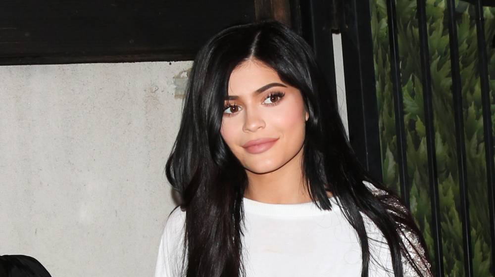 Kylie Jenner Demands Forbes Retract Article That Claims She Lied Her Way To Billionaire Status - celebrityinsider.org