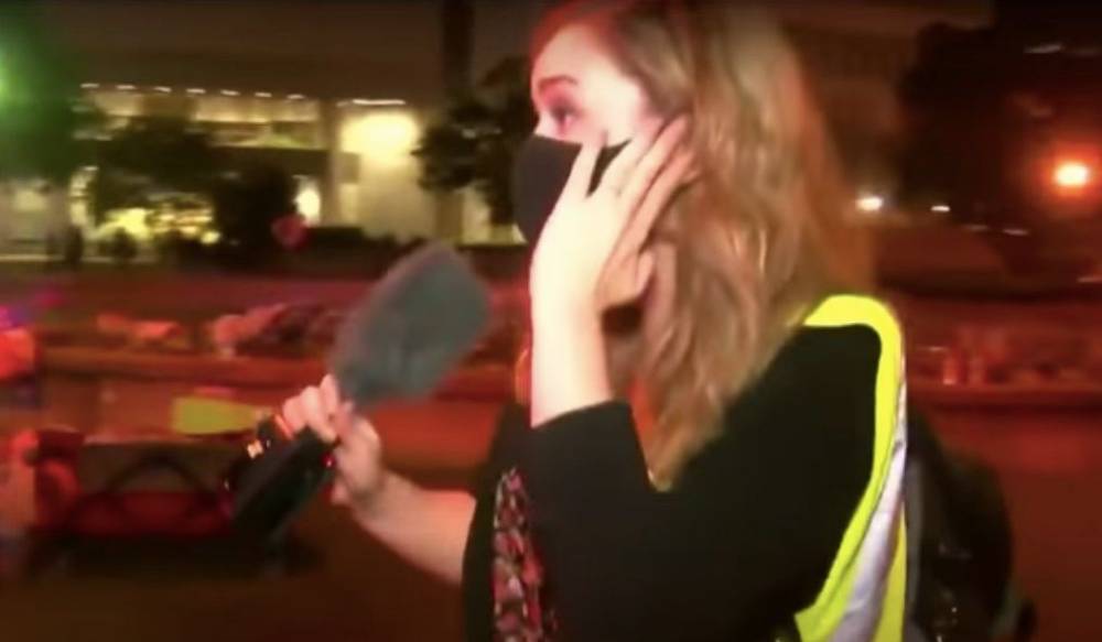 Kentucky Cops Shoot Rubber Bullets At TV News Reporter Covering George Floyd Protest - etcanada.com - Kentucky - Minneapolis