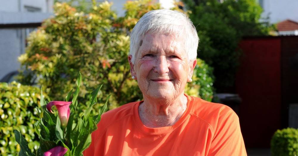 Generous pensioner gets growing to raise pots of cash for Accord Hospice - www.dailyrecord.co.uk