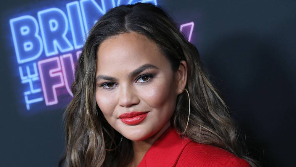 Chrissy Teigen Is Donating $200,000 to Bail Out Protesters in Celebration of MAGA Night - www.justjared.com