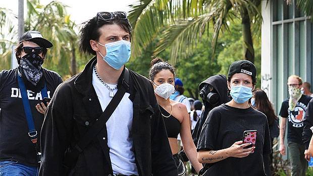 Halsey Reunites With Ex Yungblud At L.A. Protest After Death Of George Floyd — Pics - hollywoodlife.com - USA