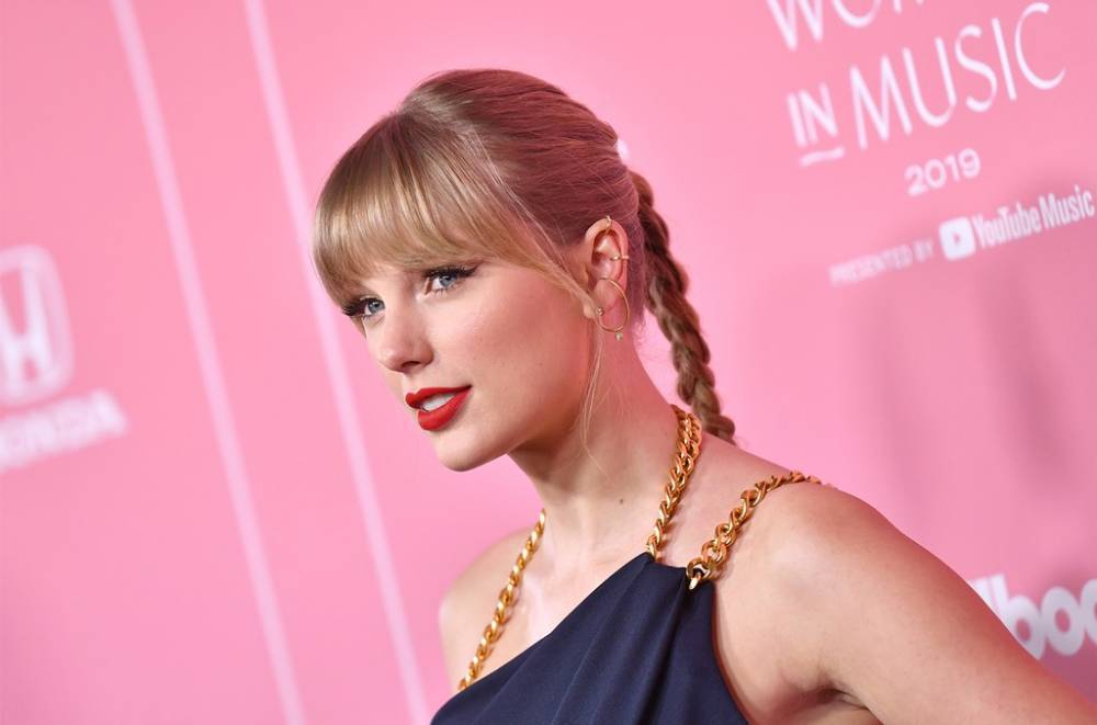 Taylor Swift Thanks Fan, a Nurse Working in NYC During Coronavirus Crisis, With Thoughtful Letter - www.billboard.com - USA - New York