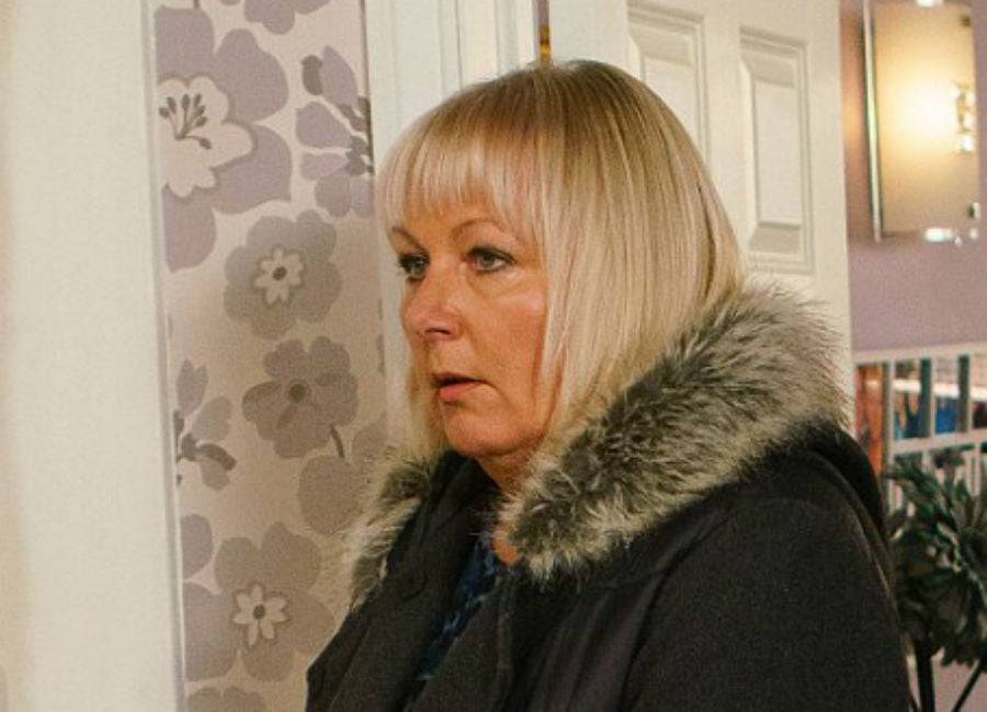 Corrie’s Sue Cleaver reveals she was knocked out cold by a co-star on set - evoke.ie