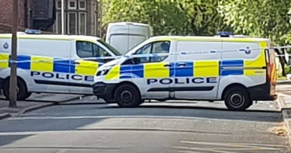 BREAKING: Man found dead at house in Stockport - www.manchestereveningnews.co.uk - Manchester