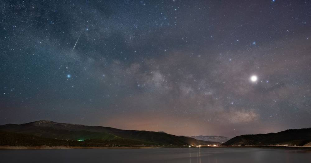 How Scots can see Eta Aquariid meteor shower from tail of Halley's Comet - www.dailyrecord.co.uk - Scotland