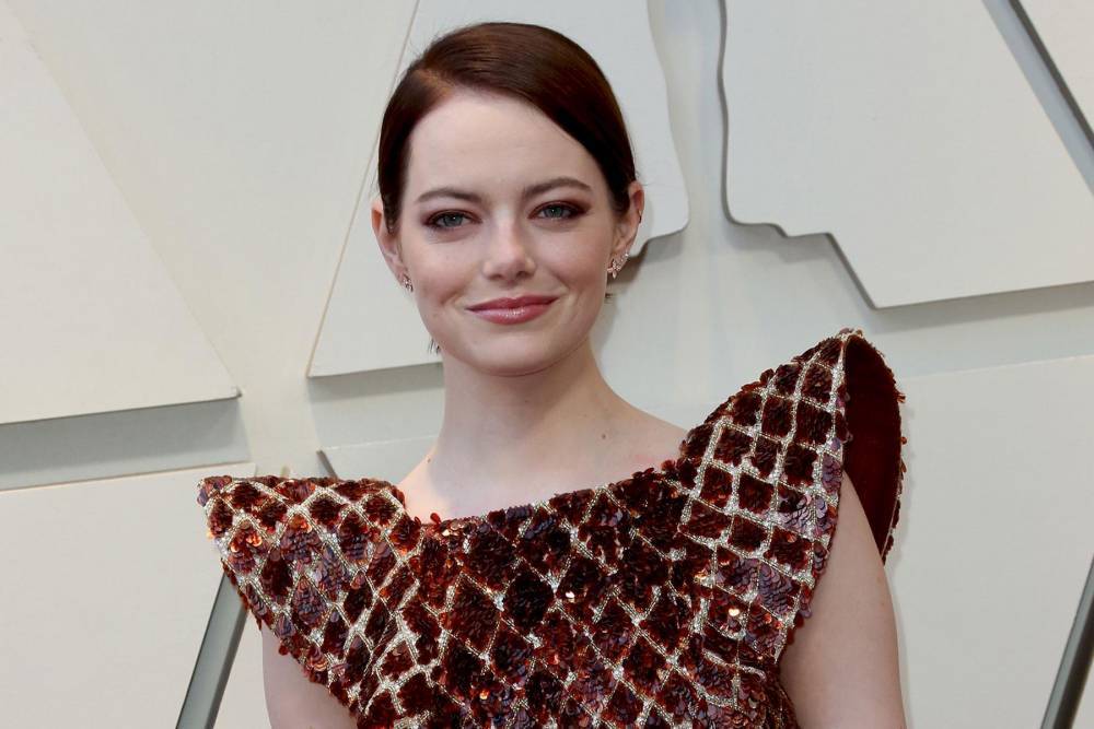 Emma Stone shares mental health tips in new charity video - www.hollywood.com