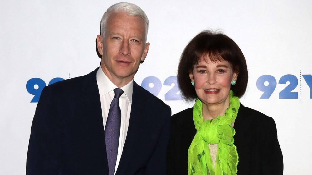 Anderson Cooper Says He Told His Mom Gloria Vanderbilt He Was Having a Baby Shortly Before She Died - www.etonline.com - county Anderson - county Cooper