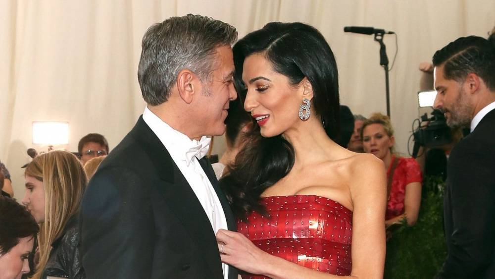 The 8 Best Met Gala Couple Moments Ever - www.etonline.com