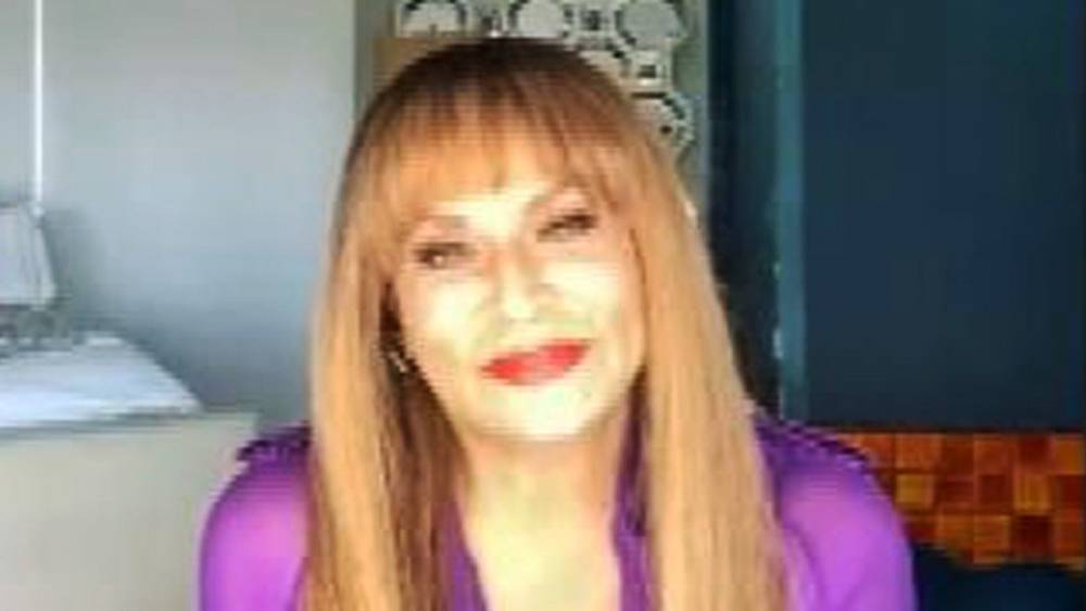 Tina Knowles Lawson Talks Beyoncé’s Salute To Her on 'Savage' Remix & Missing Her Grandkids (Exclusive) - www.etonline.com