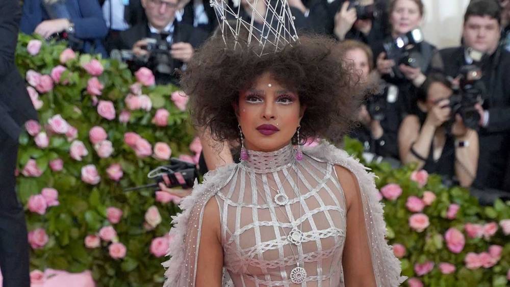 Priyanka Chopra Gets the Cutest At-Home Met Gala Makeover From Her Niece - www.etonline.com
