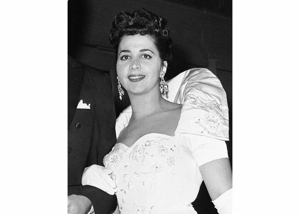 Opera singer Rosalind Elias, who made Broadway debut at 81, dead at 90 - www.foxnews.com - USA