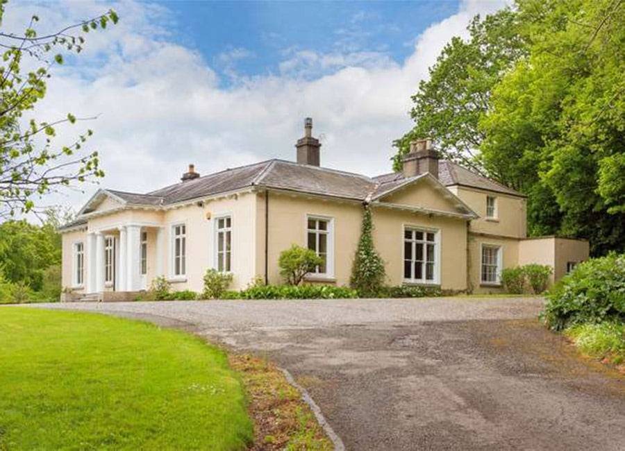 Shane Ross reveals Marianne’s house in Normal People was his childhood home - evoke.ie