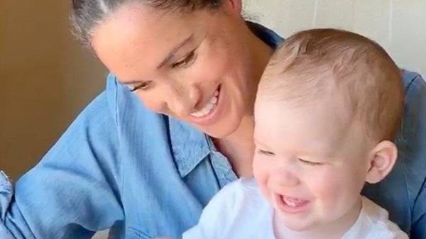 Harry and Meghan celebrate son Archie’s first birthday with video - www.breakingnews.ie