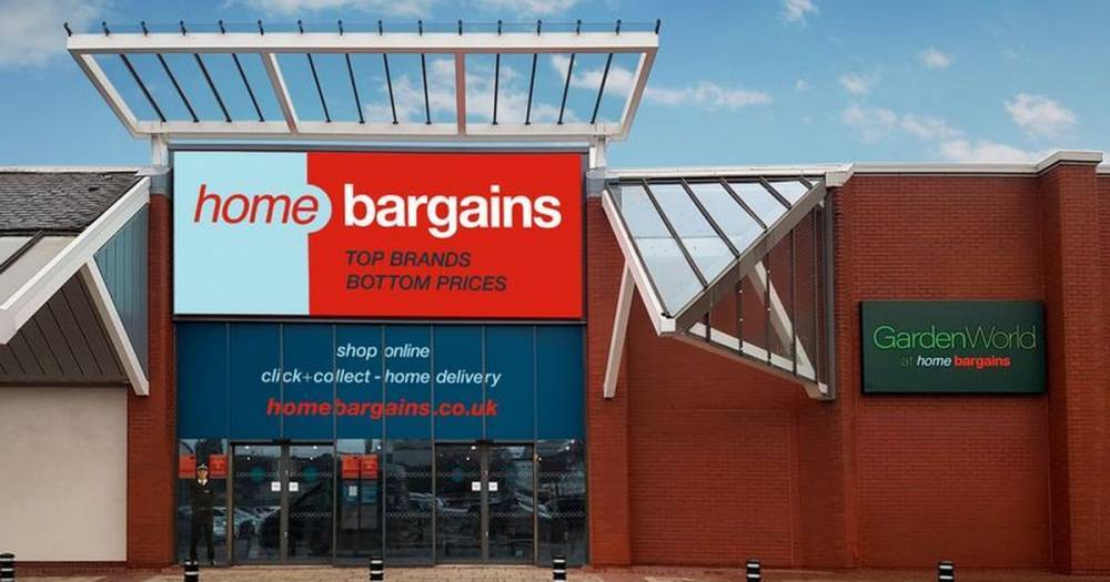 Home Bargains advises customers to shop alone as new restrictions are introduced at Scottish stores - www.dailyrecord.co.uk - Scotland