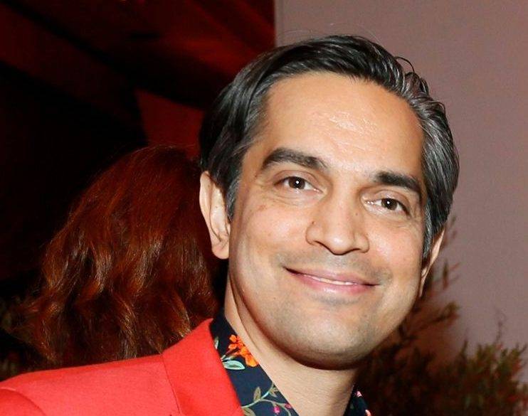 WME Signs Oscar-Nominated Filmmaker Sami Khan - deadline.com - Cuba