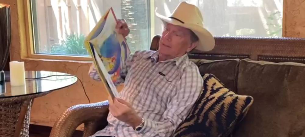 George Strait Reads Children’s Book As Part Of ‘Stars Of Texas Storytime’ - etcanada.com - Texas - Tennessee