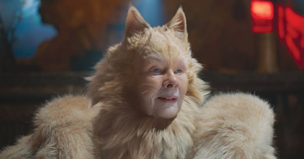 Judi Dench, Vogue’s Oldest Cover Star Ever, Has Strong Feelings About Her ‘Cats’ Movie Costume - www.usmagazine.com - Britain