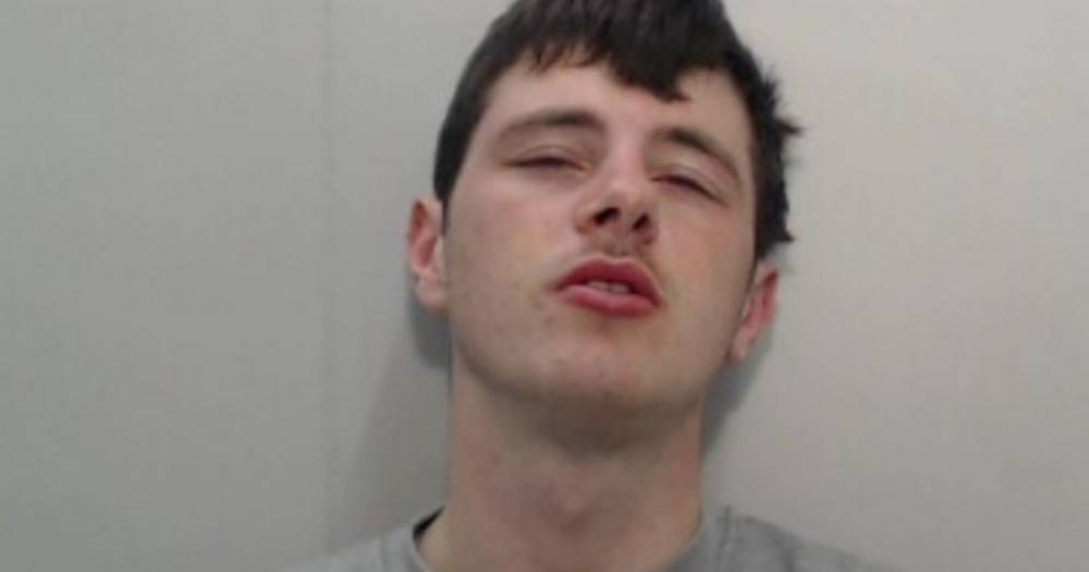 Thug left drug addict with a 'claw' for a hand after hacking at him with a meat cleaver - 'because he robbed his uncle Tommy' - www.manchestereveningnews.co.uk