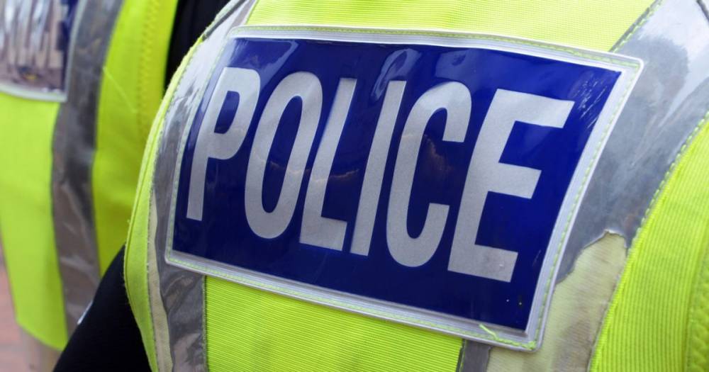 Cops in East Kilbride on the hunt for vandals after offensive words scribed onto cars - www.dailyrecord.co.uk