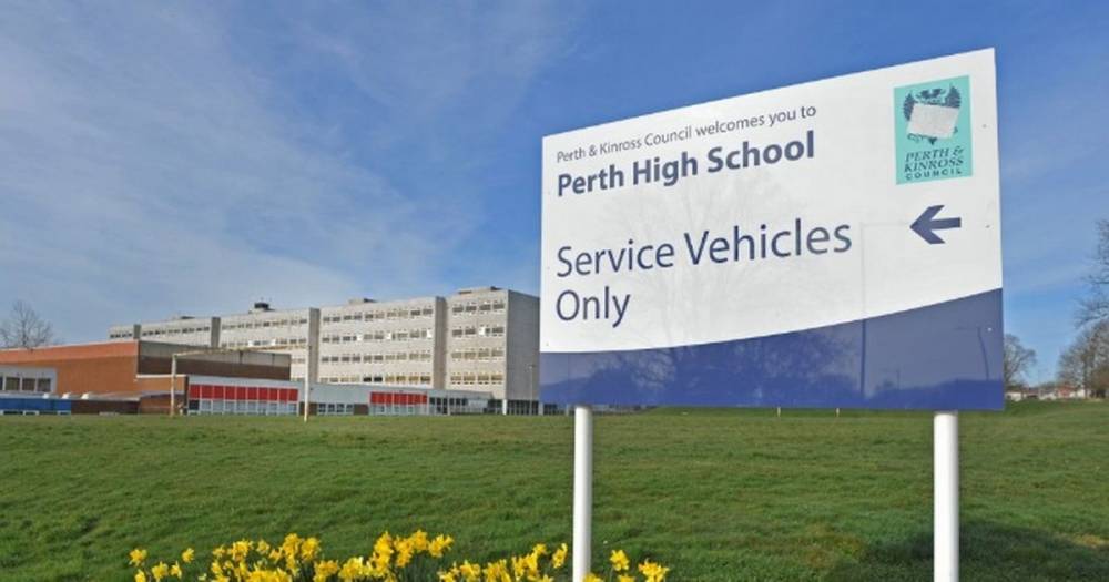 Perth High School broken into by group of youths - www.dailyrecord.co.uk