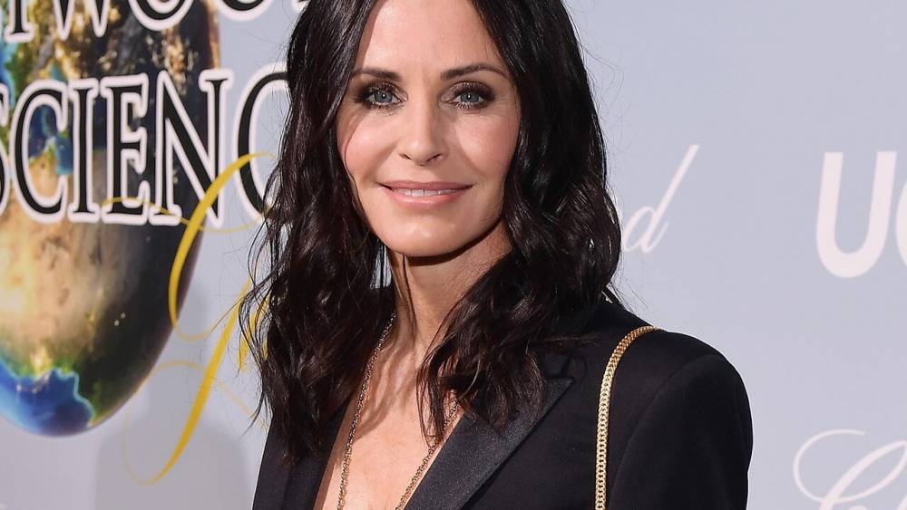 Courteney Cox says rewatching 'Friends' made her appreciate playing overweight version of her character - www.foxnews.com