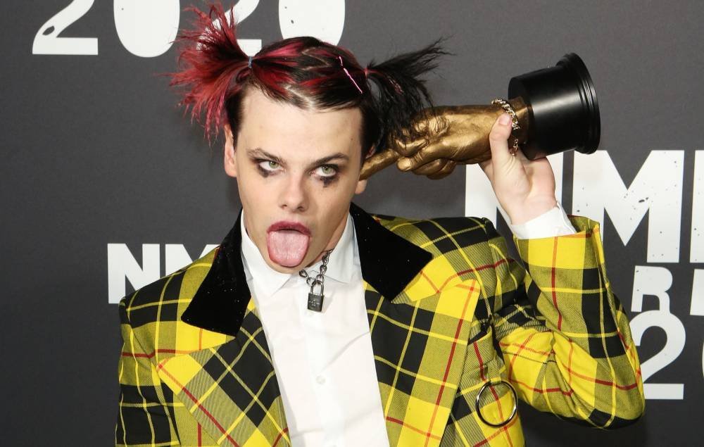 Yungblud reveals original ‘Notting Hill’ inspired concept for ‘Weird!’ music video - www.nme.com