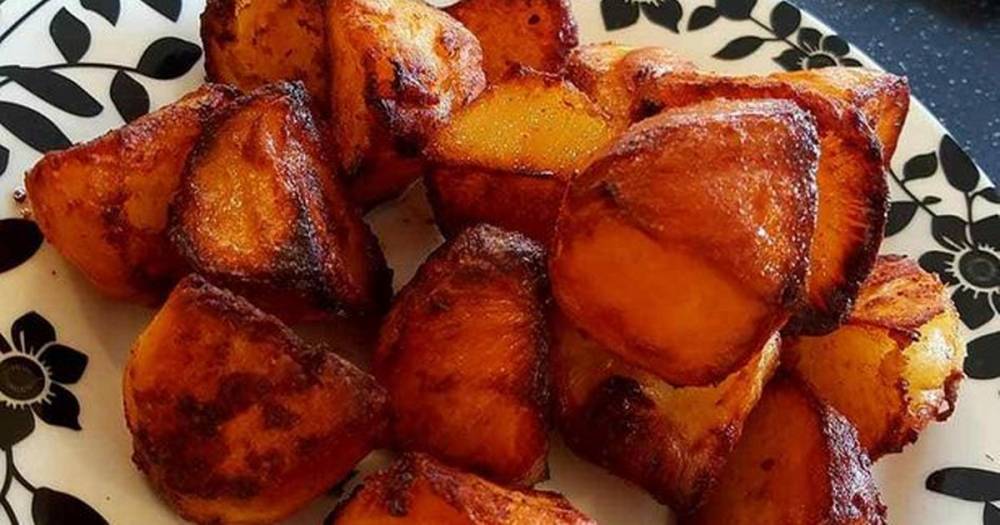 Dad's OXO cube trick to make perfect crispy roast potatoes for just 30p - www.dailyrecord.co.uk