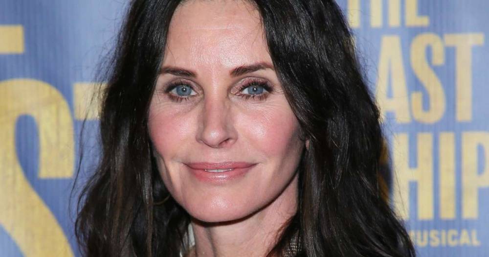 Courteney Cox ‘loved playing overweight Monica’ in Friends because she ‘felt free’ - www.msn.com
